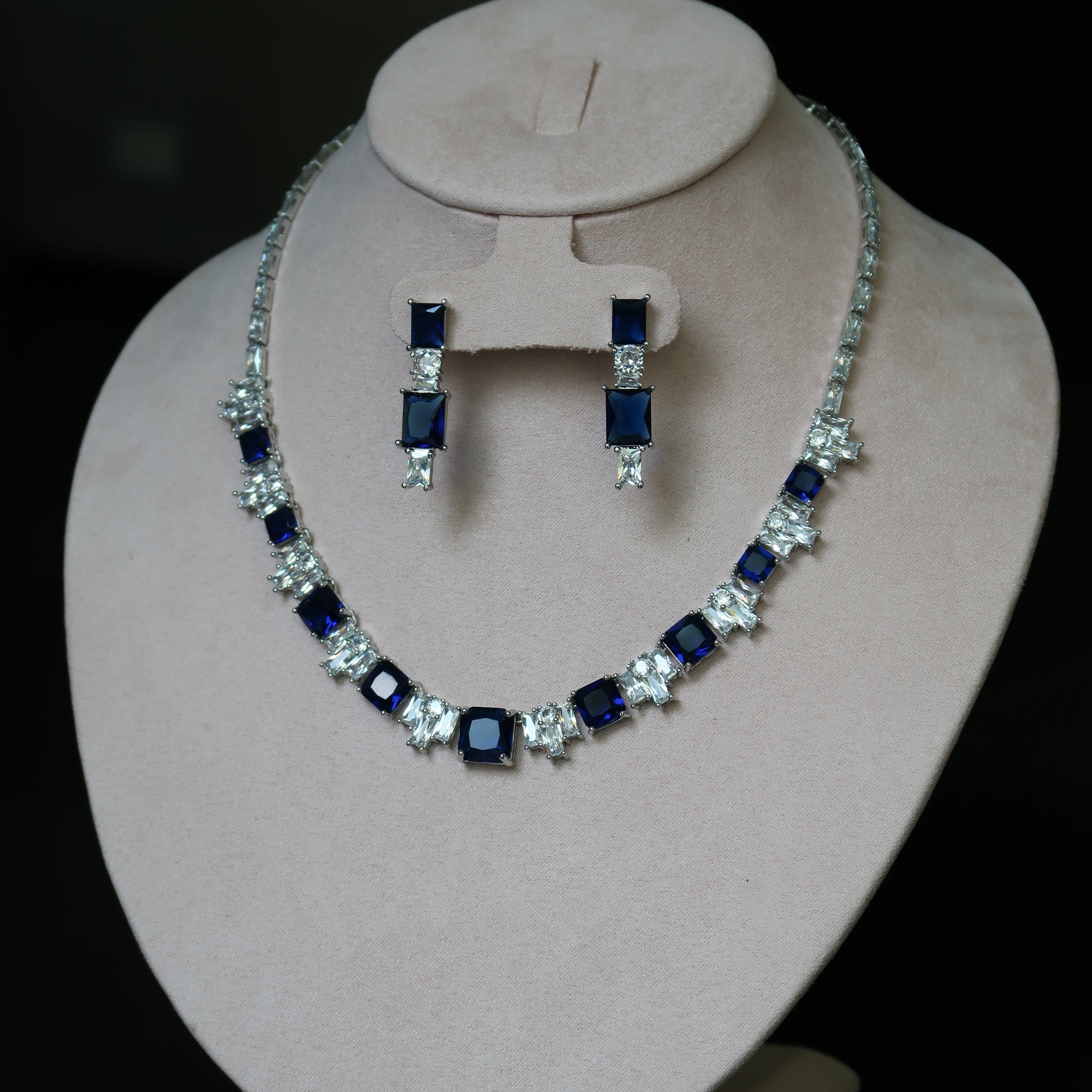 Elizabeth Set