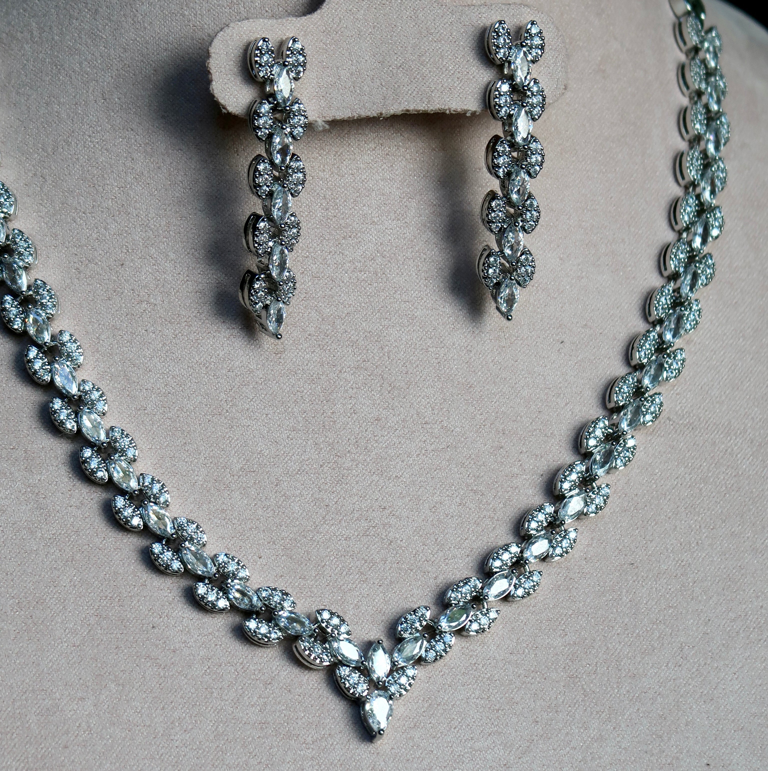 Andrina Set