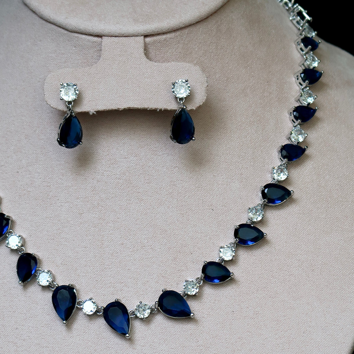 Farida Set