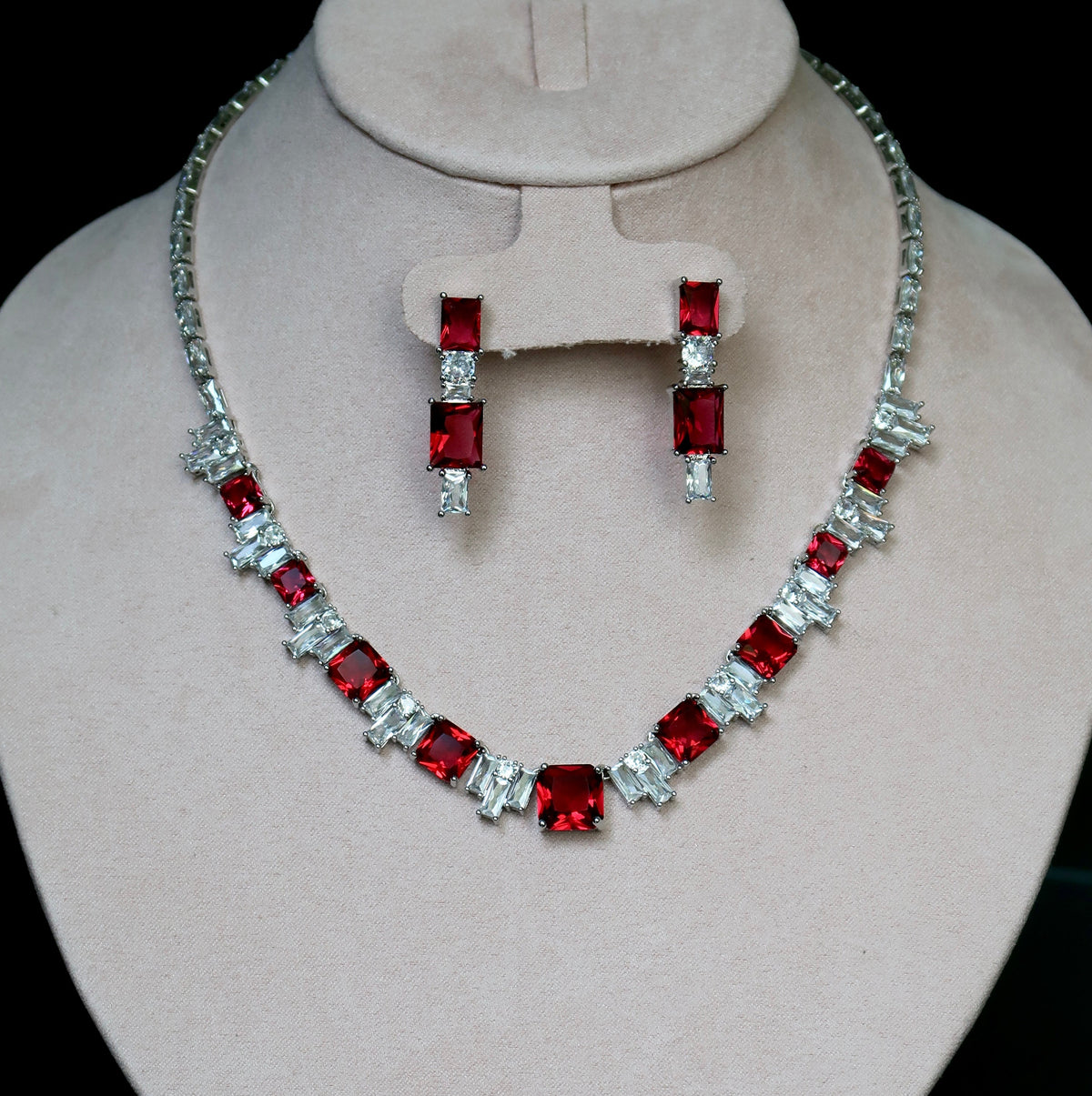 Leonor Set