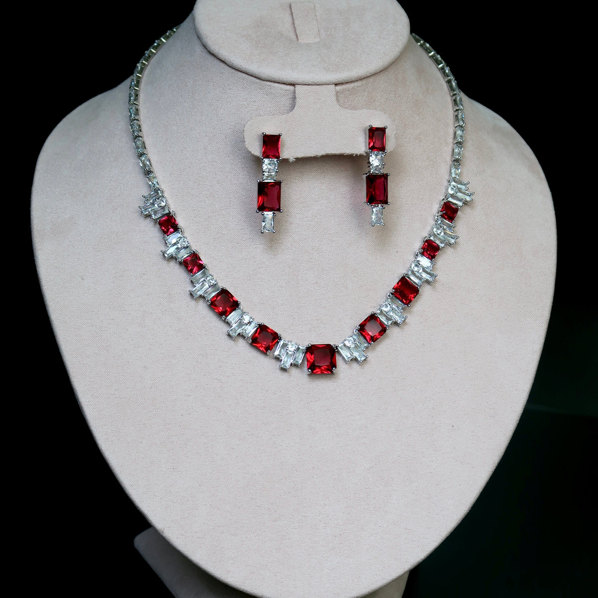 Leonor Set