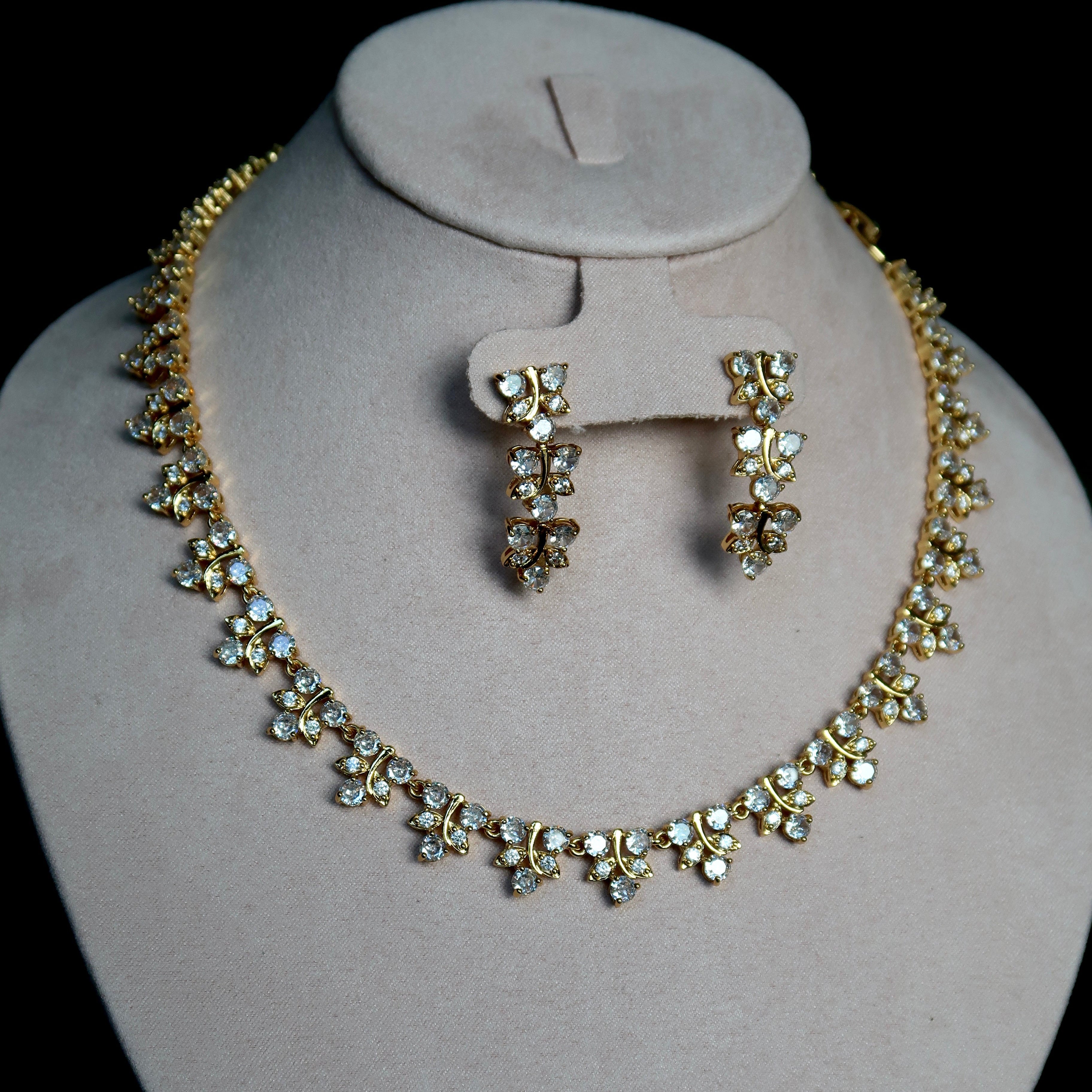 Cara Set