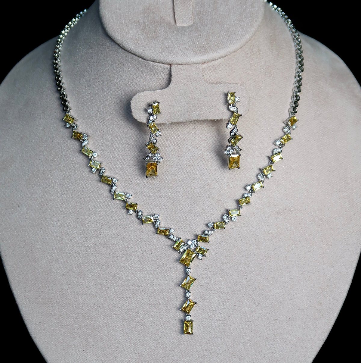 Amaia Set