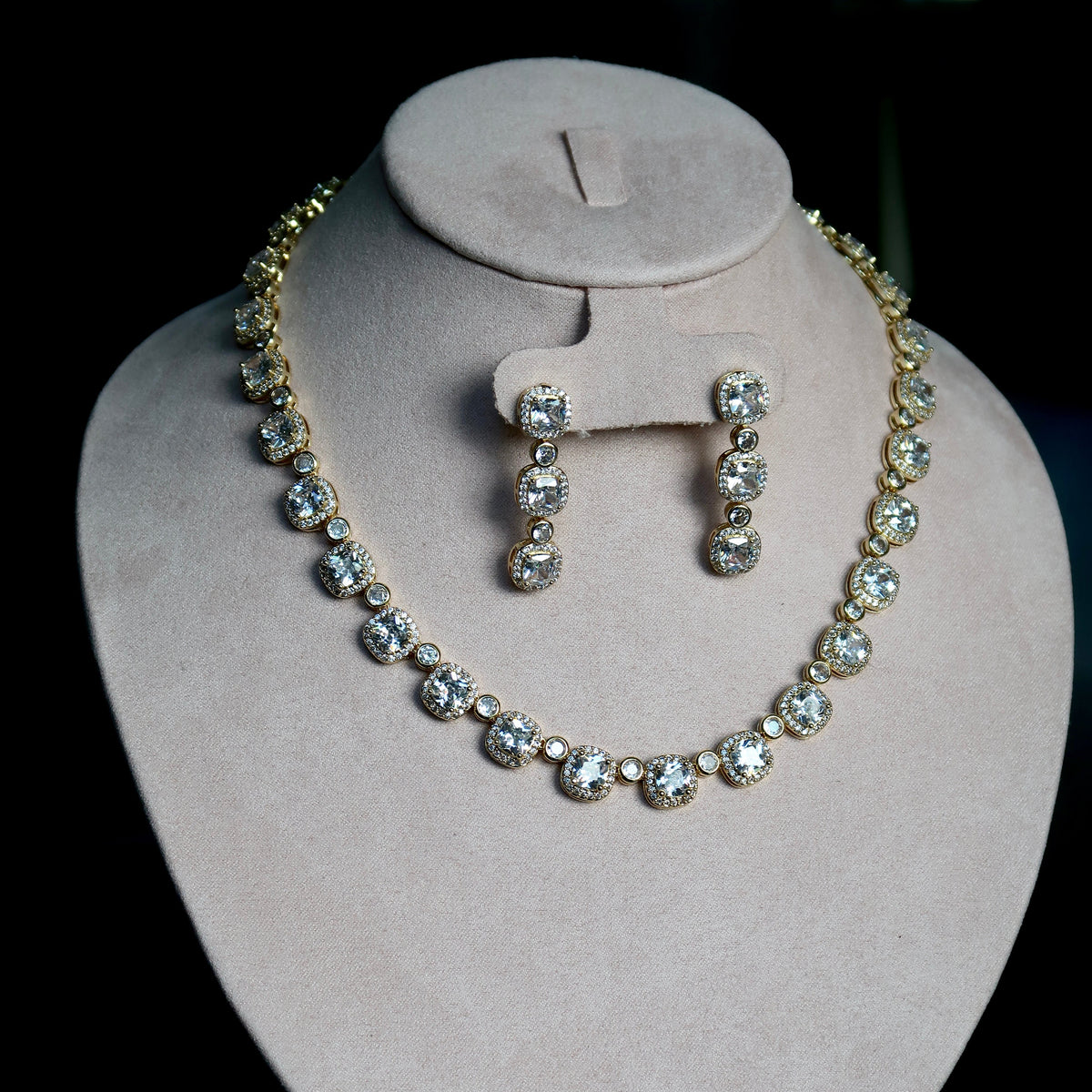 Lorenza Set