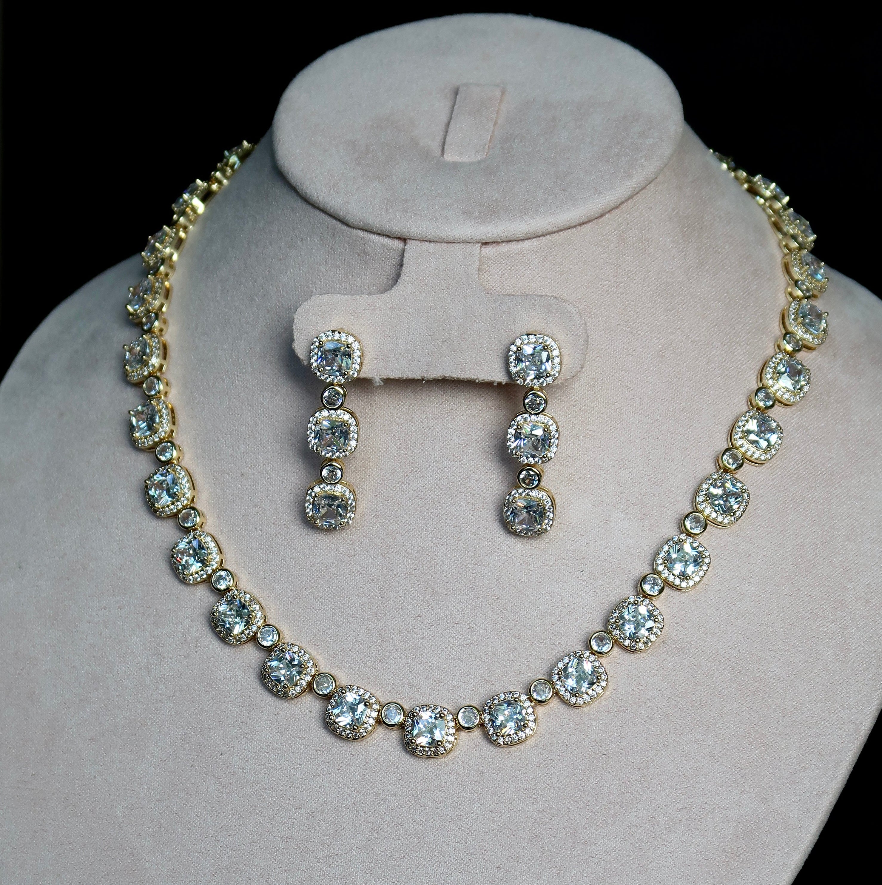 Lorenza Set