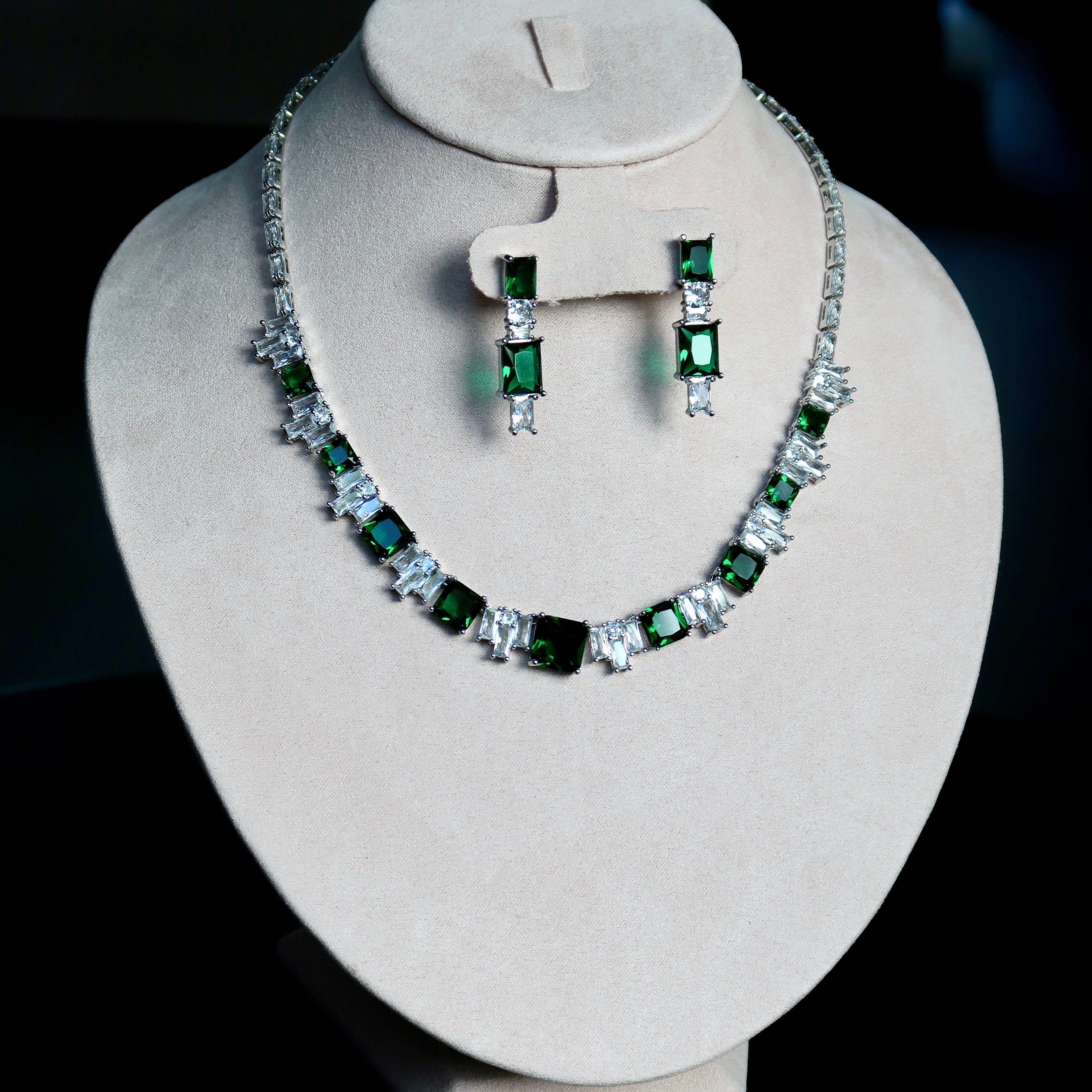 Aurora Set