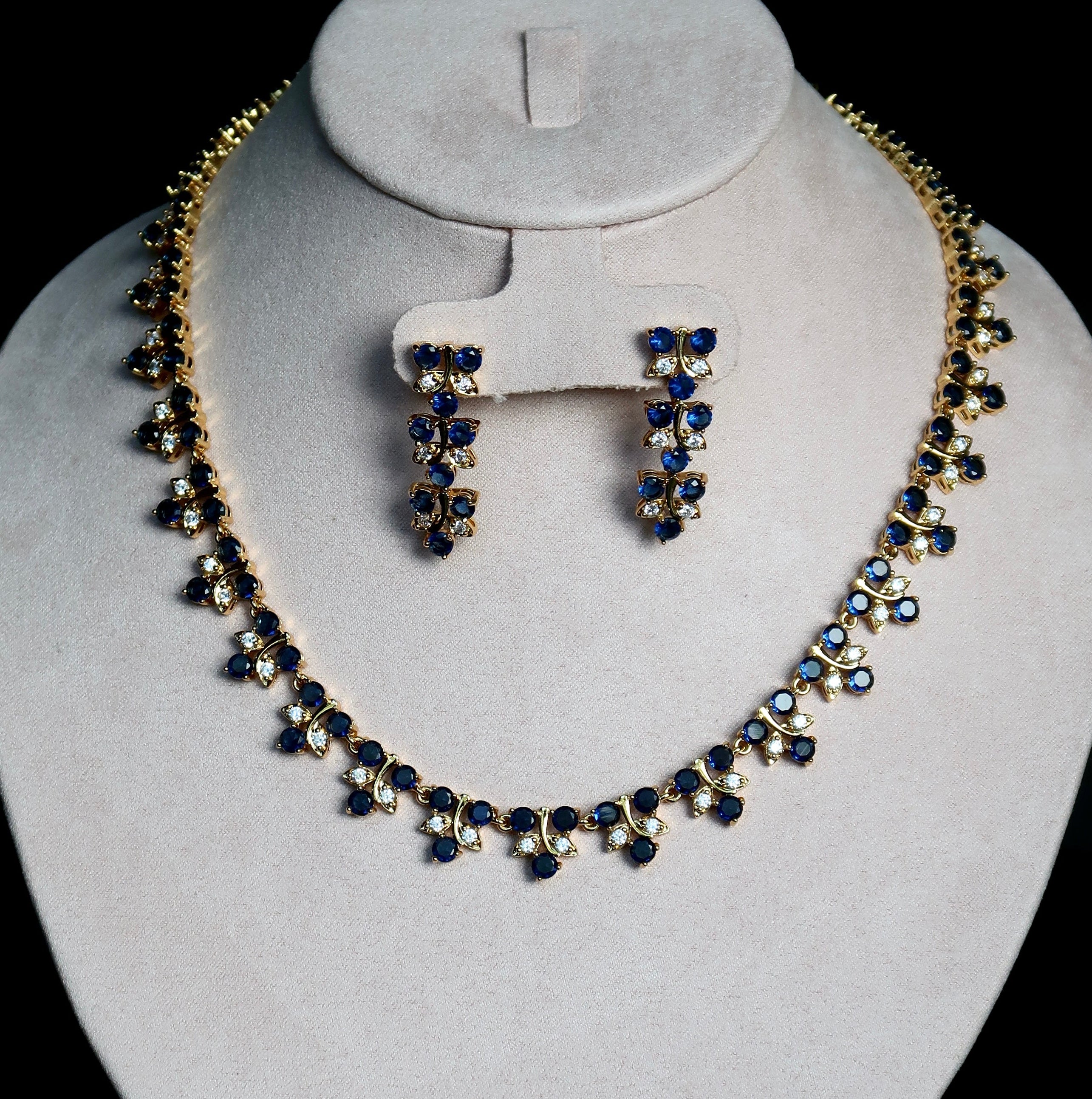 Cora Set